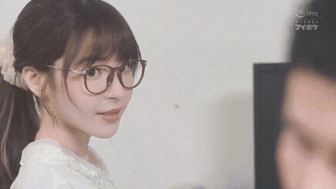 我这个才是媚眼