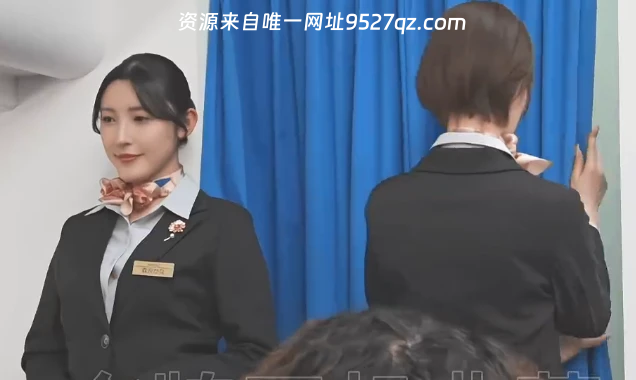 某趟航班上的空姐们